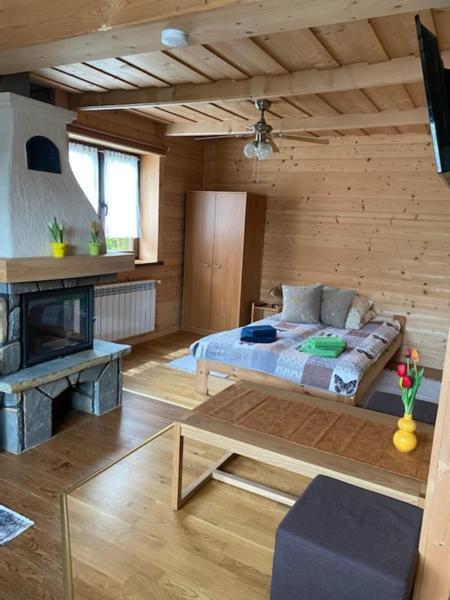 Domek Koniec Swiata Dzianisz Bagian luar foto