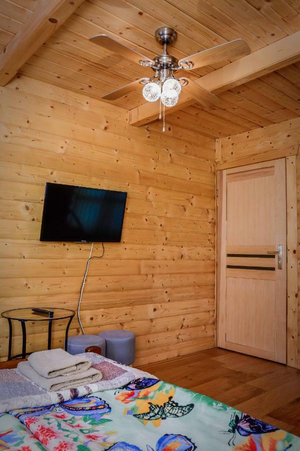 Domek Koniec Swiata Dzianisz Bagian luar foto